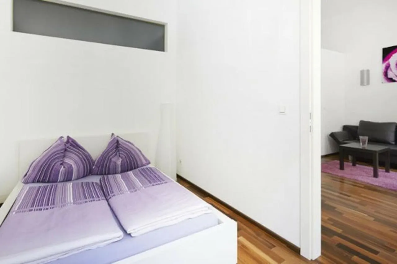 Wunderschone Altbau Wohnung Josefstadt Vienna 0*,  Austria